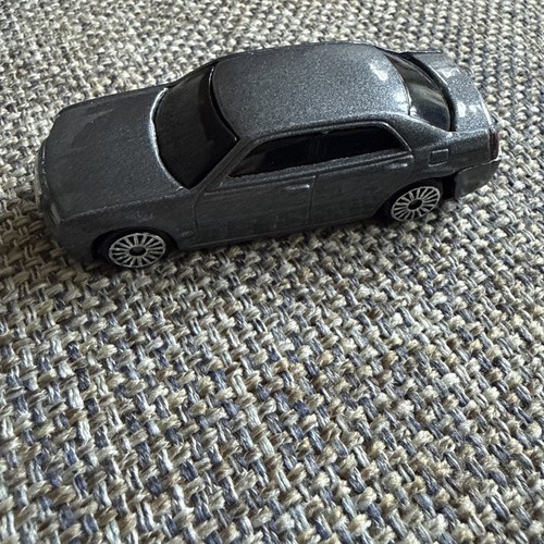 Maisto chrysler 300c hemi - chrysler,